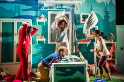 GRIMM TALES by Philip Pullman, based on Tales of the Brothers Grimm, adapted / devised by Kirsty Housley and the company. Designed by E.M. Parry. Dir. Kirsty Housley. Unicorn Theatre, 2019.