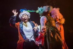 GRIMM TALES by Philip Pullman, based on Tales of the Brothers Grimm, adapted / devised by Kirsty Housley and the company. Designed by E.M. Parry. Dir. Kirsty Housley. Unicorn Theatre, 2019.